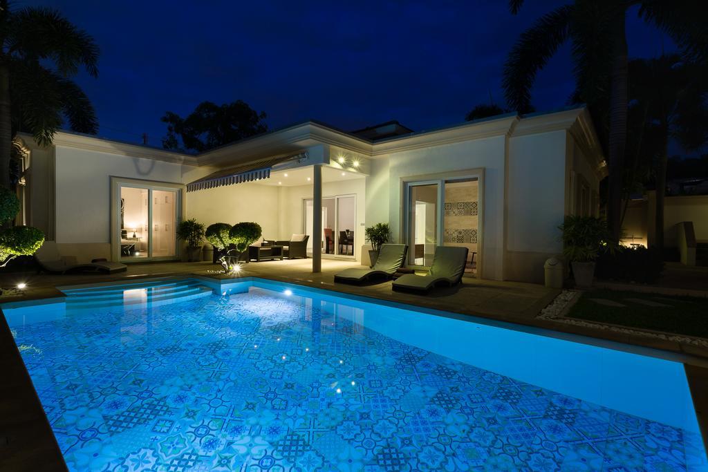 Luxury Pool Villa 3Br 6-8 Persons (Adults Only) Pattaya Buitenkant foto