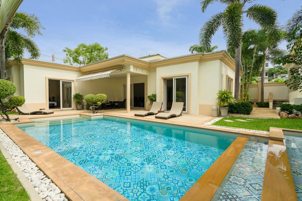 Luxury Pool Villa 3Br 6-8 Persons (Adults Only) Pattaya Buitenkant foto