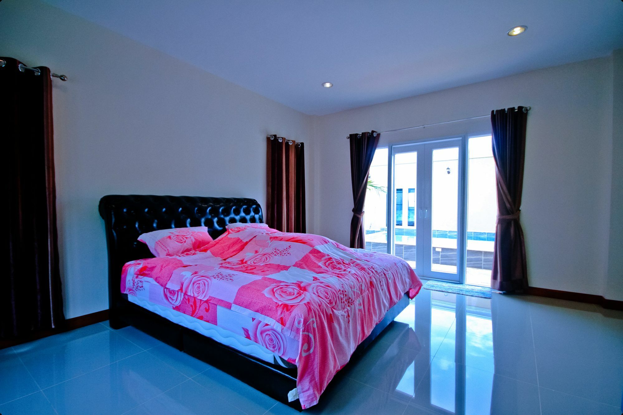 Luxury Pool Villa 3Br 6-8 Persons (Adults Only) Pattaya Buitenkant foto
